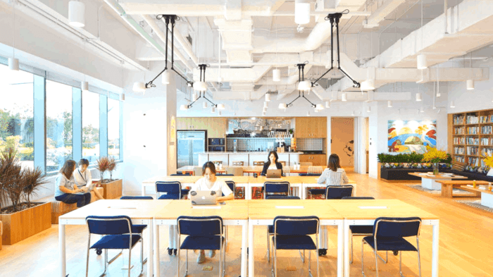 Find Free WiFi Options Near Me With Secure Public Access